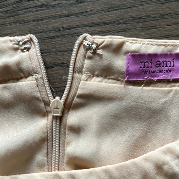 Francesca’s Clarette Tiered Mini Skirt with Sequins Champagne Color Cruise Wear - Picture 7 of 7